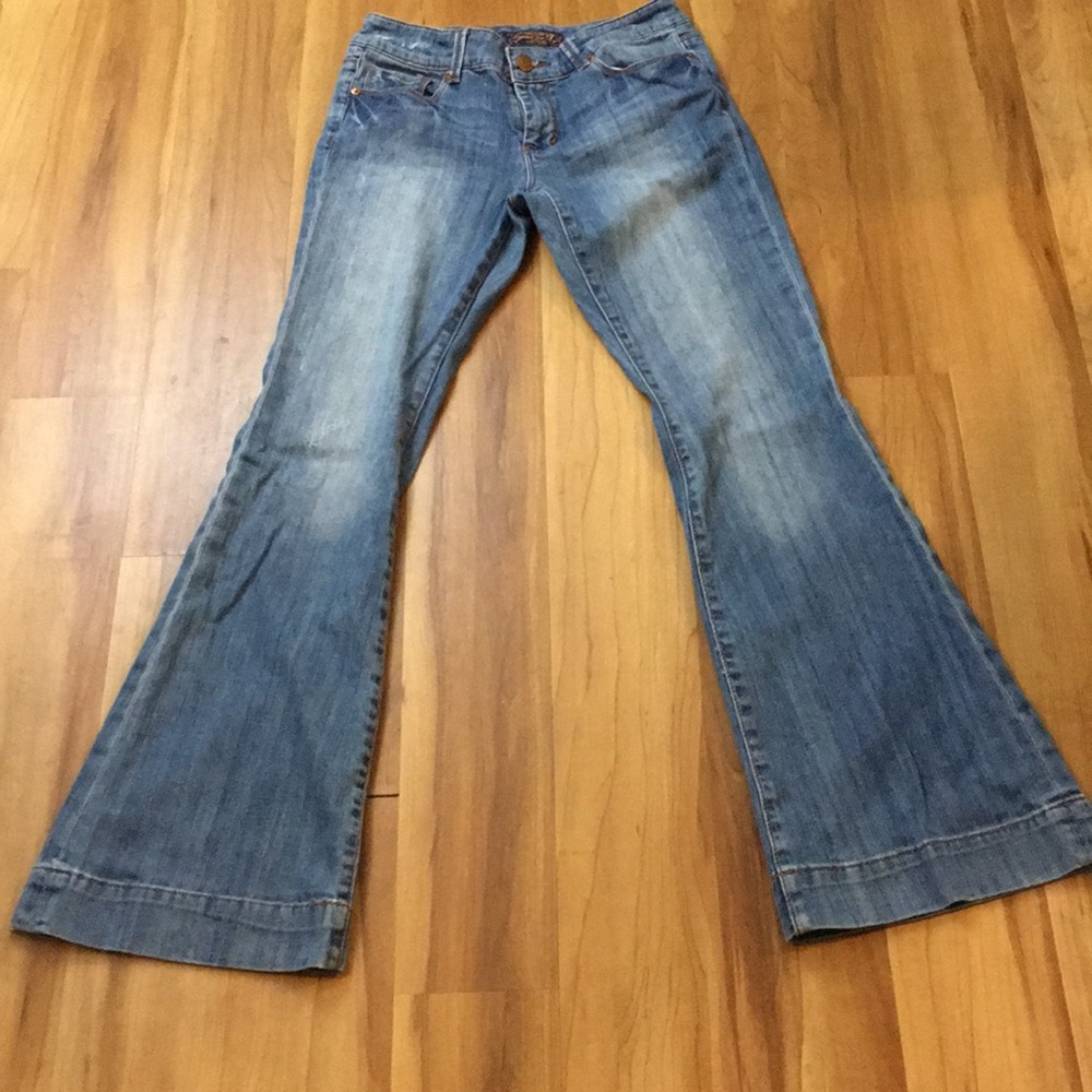 Seven7 distressed jeans, 32 inseam